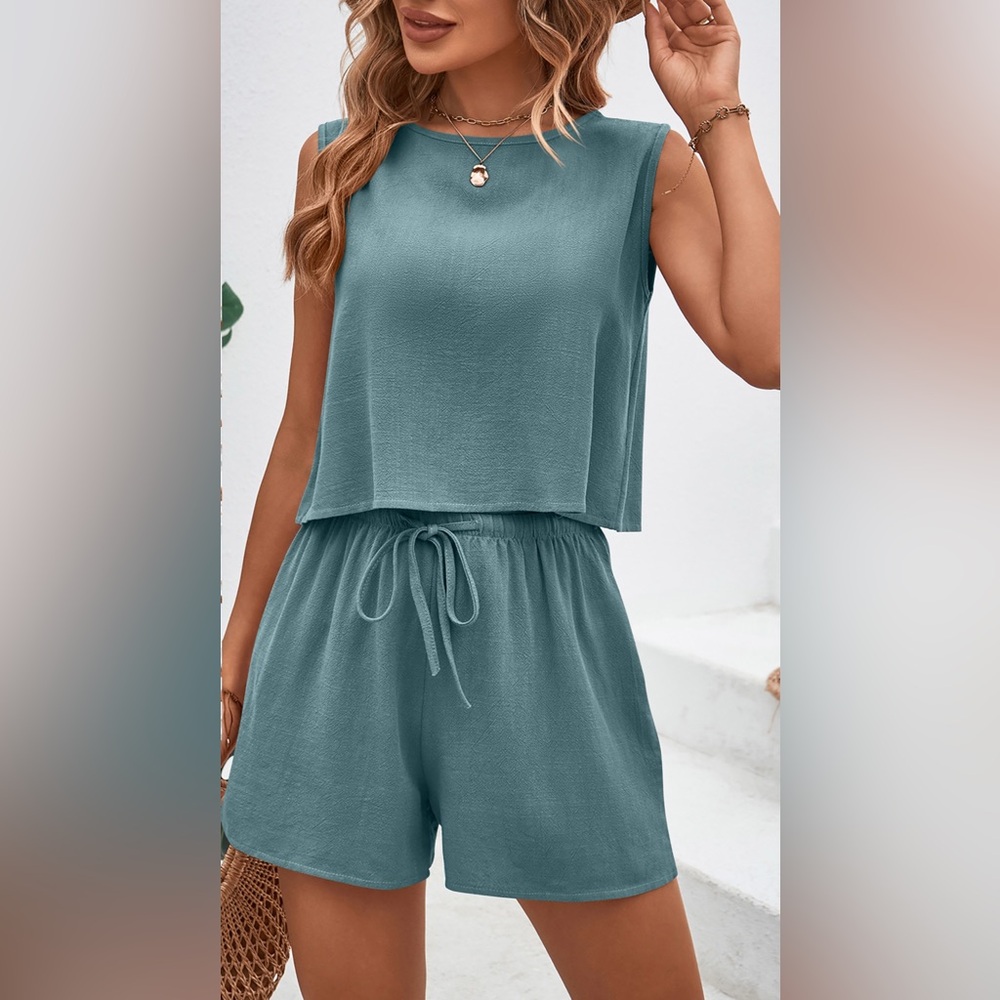 Charmo 2 Piece Linen Shorts & Crop Top Set